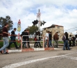 عشرات النشطاء في جولة ميدانية تضامنية في حي المحطة في مدينة حيفا 